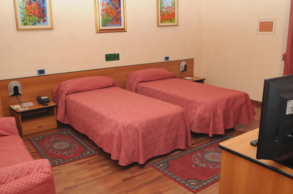 Hotel La Ruota Pianfei Εξωτερικό φωτογραφία
